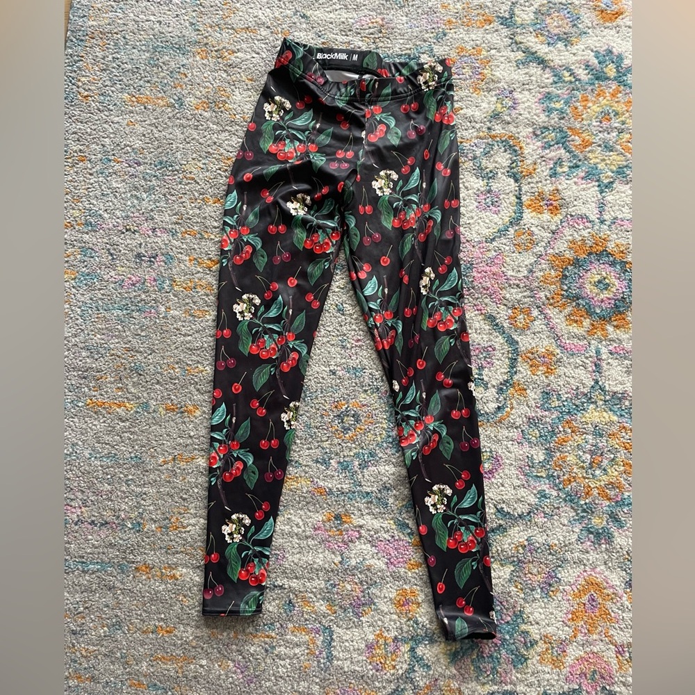 blackmilk cherry Print size medium Leggings